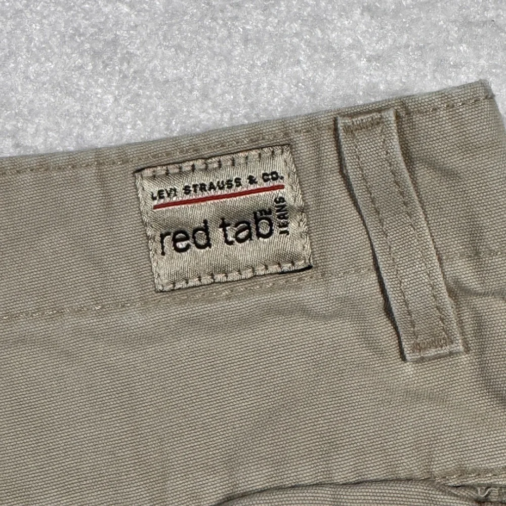 Levi's Red Tab‎ Men's Tan Cargo Shorts Cotton Casual Utility Size 34